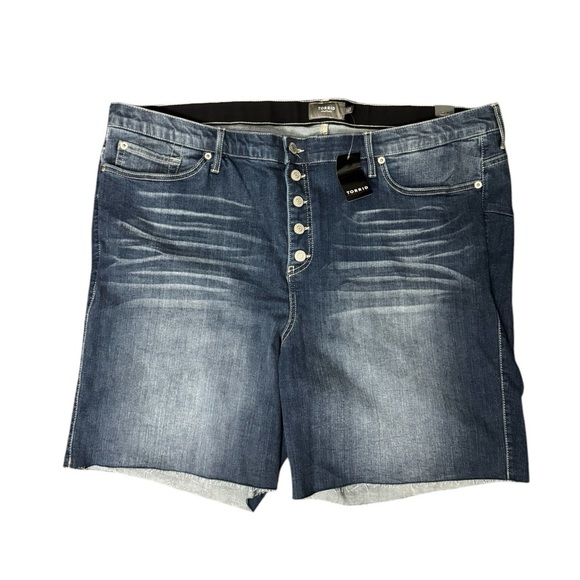 Torrid Destructed Milano Button Fly Shorts Size 24 - Picture 1 of 5